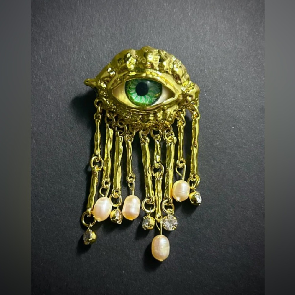 Green Eye & Baroque Pearl Gold Fringe Surrealist Brooch